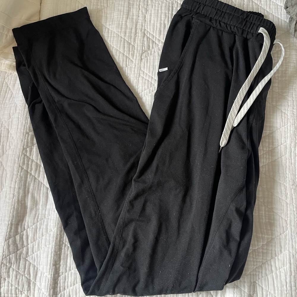 Vuori Lounge Pants
